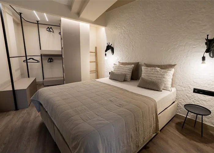 Annasa Apartments
